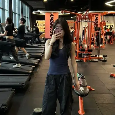杨建语